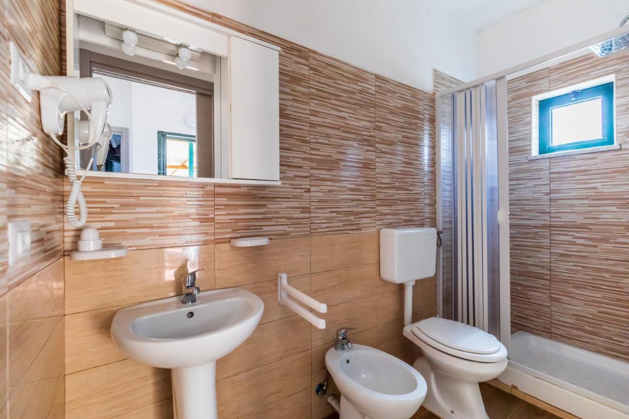 Villaggio Residence Pietra Grigia มารีนาดีกาเมโรตา ภายนอก รูปภาพ
